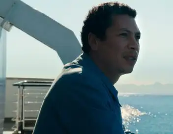 La Mer au loin – affiche
