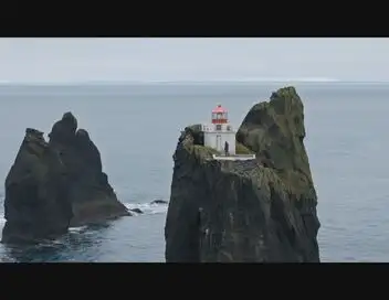 Thalassa, aventures extrêmes - Saison 2 - Islande, voyage au centre de la mer – affiche