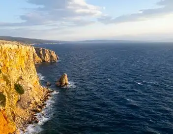 Merveilles de la côte croate : Le littoral sauvage – affiche