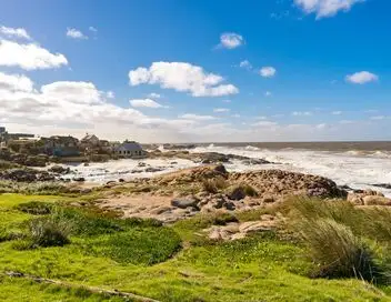 Enquête exclusive - Plages, pampa et cocaïne : menace sur l'Uruguay – affiche