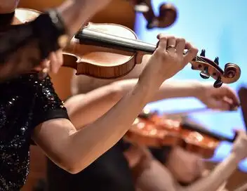 L'orchestre de la Garde républicaine à l'Opéra-Comique – affiche