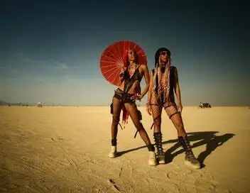 Burning Man, le désert de tous les possibles – affiche