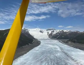 Découvrir le monde - Alaska au pays des glaciers – affiche