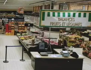 La vie secrète des supermarchés - Saison 2 – affiche