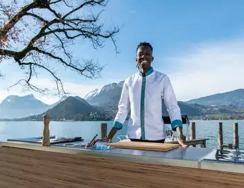 Cuisine ouverte - La Table d'Hôtes – affiche