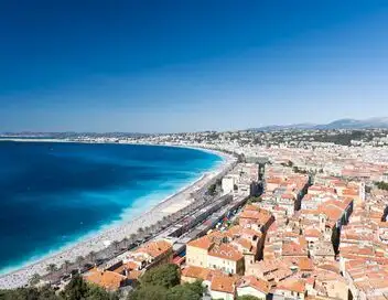 100 jours avec les secours - Saison 1 - Samu de Nice – affiche