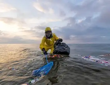 En immersion - PFAS, un poison dans l'eau – affiche