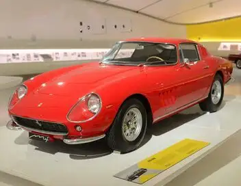 Vintage Mecanic - Saison 10 - Ferrari 275 GTB4 – affiche