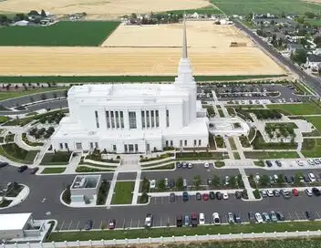 Enquête exclusive - Foi, fortune, influence : l'Eglise mormone à la conquête du monde – affiche