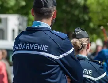 Enquête d'action - Un été au Pays basque : les gendarmes en alerte ! – affiche