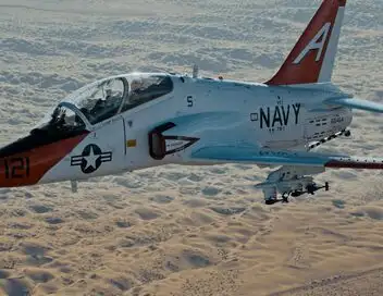 Top Guns: The Next Generation - Saison 1 - Face à face – affiche
