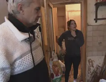 Cleaners les experts du ménage - Lionel face à Dawari et son association – affiche
