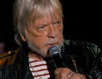 Renaud, 50 ans de chansons – affiche