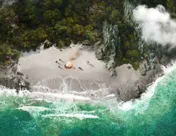 Retour à l'instinct primaire : Restons groupés - Saison 10 - Terrain d'essai – affiche