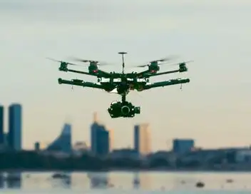 Secrets, complots et manipulations - Saison 1 - Les drones de la panique – affiche