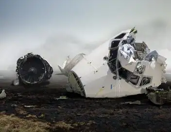 Les 10 catastrophes qui ont marqué la planète - Saison 3 - Quand le sol s'effondre – affiche