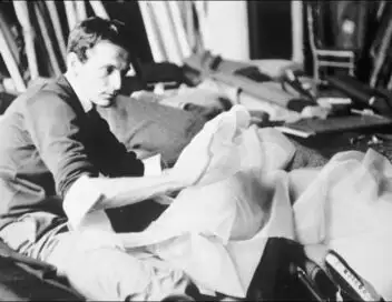 Pierre Cardin : La griffe de la modernité – affiche