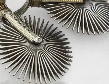 Comment c'est fait - Saison 10 - Cloche en bronze/Hélice d'avion en bois/Brique de charbon – affiche