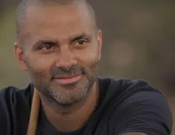 Rendez-vous en terre inconnue - Tony Parker chez les Ovakuvale en Angola – affiche