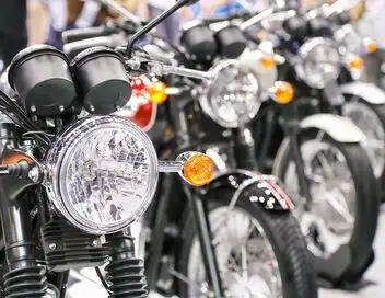 Car SOS - Saison 1 - Triumph Bonneville – affiche