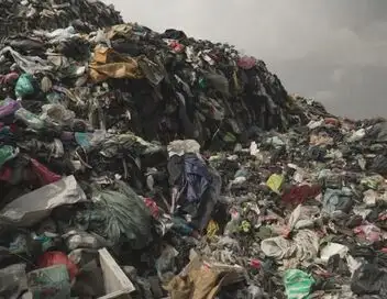 A bon entendeur - Le Ghana, victime de la fast fashion – affiche