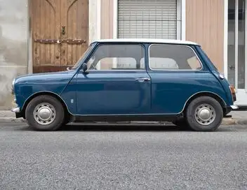Mini, une grande Histoire – affiche