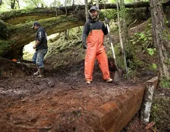 Alaska : seuls au monde - Saison 9 - Toujours le chaos – affiche