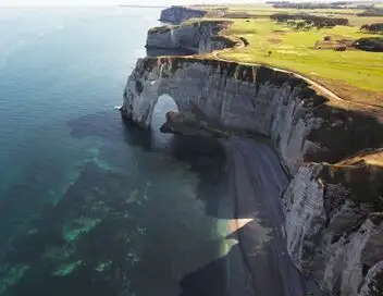 Sale temps pour la planète - Saison 20 - Normandie, là où la terre recule – affiche