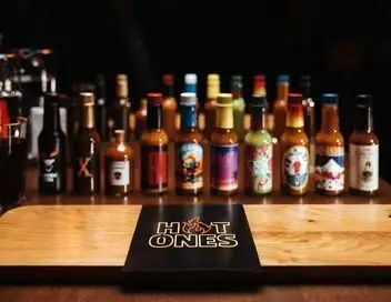 Hot Ones - Saison 4 – affiche