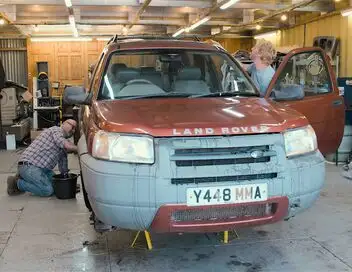 Flipping Bangers : voitures à tout prix - Saison 3 - Land Rover Freelander – affiche
