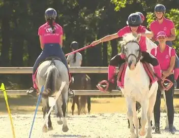 Au galop ! - Saison 6 - Souvenirs de Lamotte-Beuvron – affiche