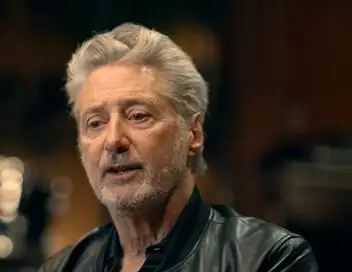 Antoine de Caunes : la vie "rêvée" d'un enfant du rock - Le clown cathodique – affiche