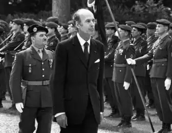 Rembob'INA - Valéry Giscard d'Estaing – affiche