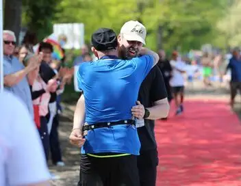 Le marathon sans fin - 1 km à pied, ça use – affiche