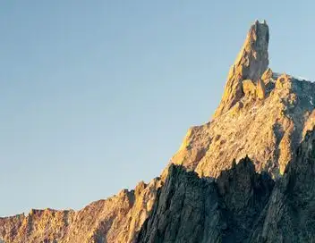 Les promesses de la terre - Saison 1 - Perpétuer l'héritage des montagnes – affiche