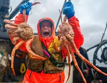 Péril en haute mer - Saison 22 - Dangereuse eau de mer – affiche