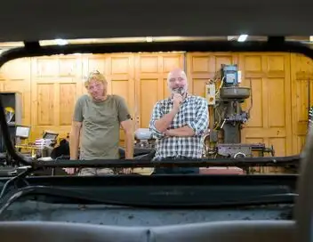 Flipping Bangers : voitures à tout prix - Saison 3 - Triumph Herald – affiche