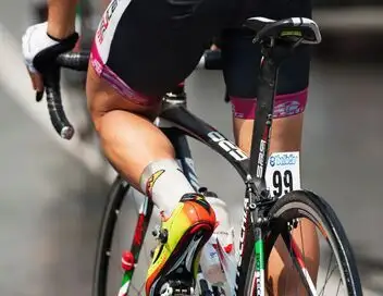 Cycling : Essential Stories - Saison 1 - Episode 1 – affiche