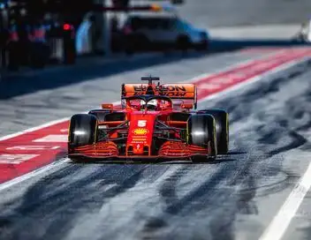 F1 en pole position – affiche