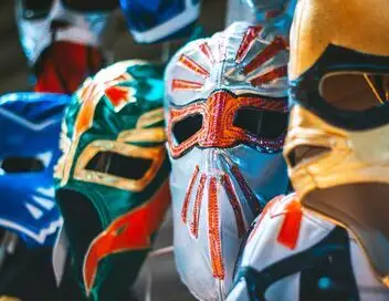 WWE Most Wanted : à la recherche des trésors de la WWE - Saison 2 - Rey Mysterio & Eddie Guerrero – affiche