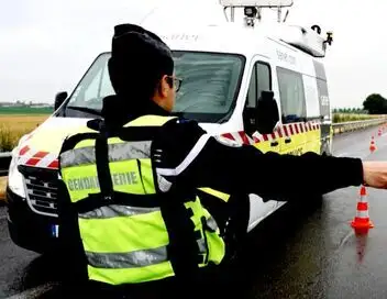 Au coeur de l'enquête - 100 jours avec les gendarmes des autoroutes de Champagne – affiche