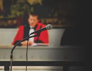 Justice en France - Saison 1 - Audience aux affaires familiales à Grasse : Procédures de divorce – affiche